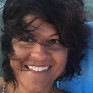 Meet your Posher, Marnie